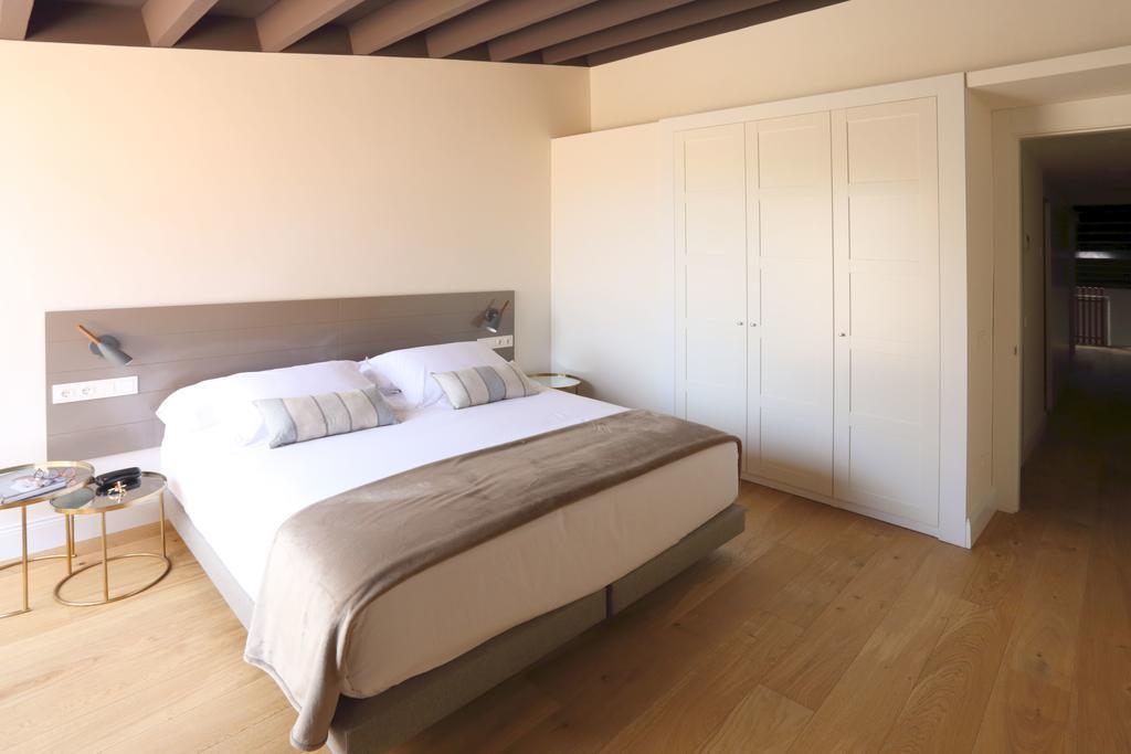 Apartaments Placa Del VI Girona Ngoại thất bức ảnh