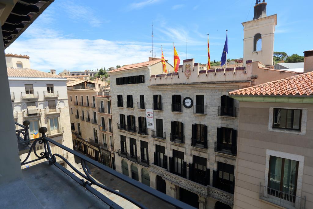 Apartaments Placa Del VI Girona Ngoại thất bức ảnh