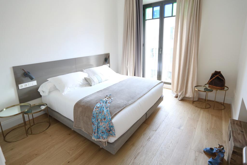Apartaments Placa Del VI Girona Ngoại thất bức ảnh