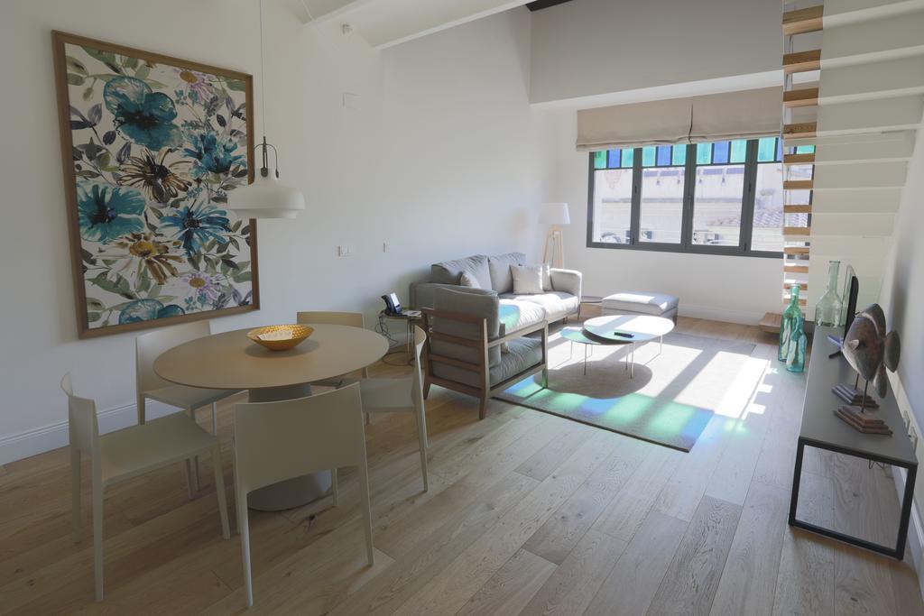 Apartaments Placa Del VI Girona Ngoại thất bức ảnh