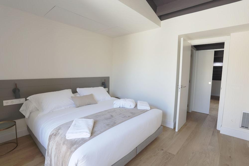 Apartaments Placa Del VI Girona Ngoại thất bức ảnh